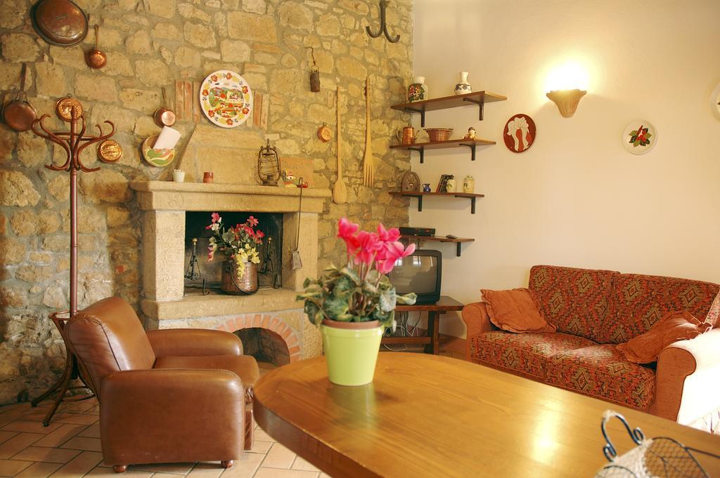 Agriturismo Palazzo Conti - B Pienza Extérieur photo